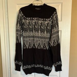 Alpaca Connection women’s black crew neck sweater size large